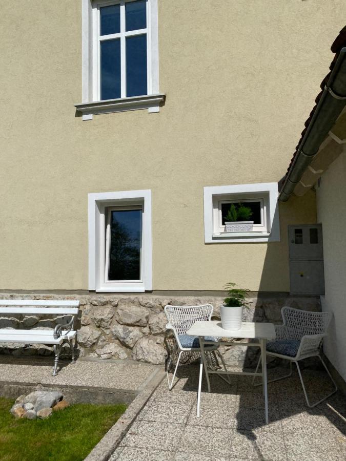 Historical Villa In The Heart Of Bled 2 Exteriör bild